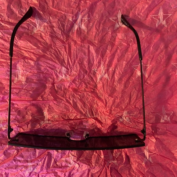 Cute - Picture 3 of 3